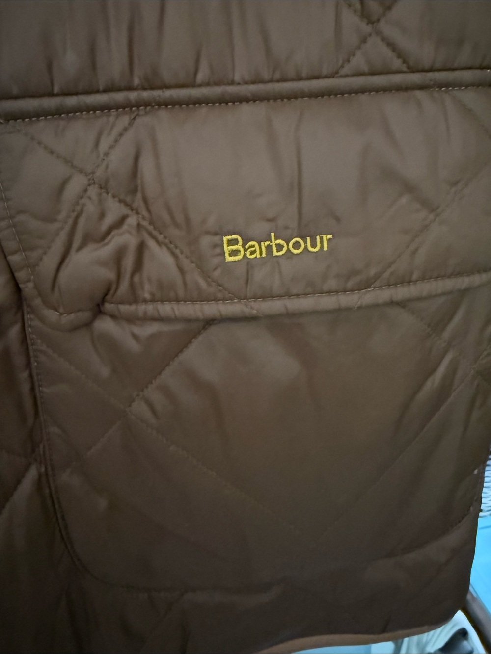 Barbour Quilted Lightweight Jacket in Brown with Corduroy Collar - Picture 3 of 5